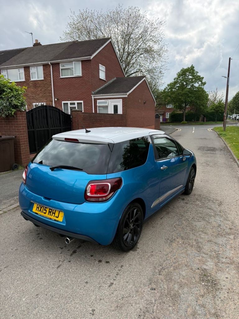 Citroen, DS3, Hatchback, 2015, Manual, 1560 (cc), 3 doors
