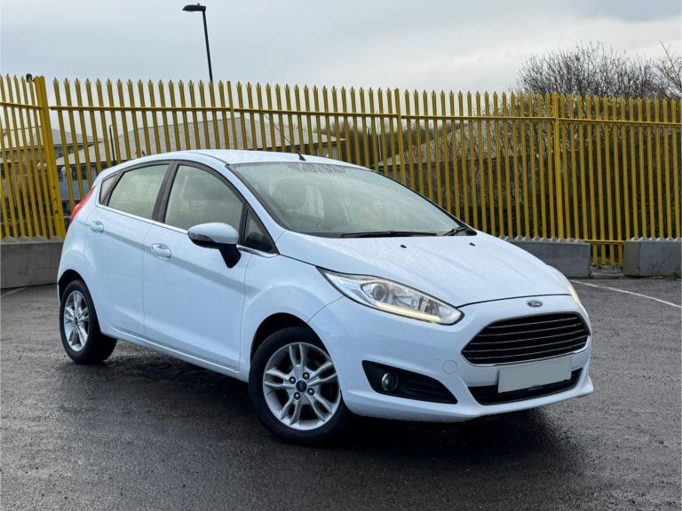 2017 Ford Fiesta 1.25 Zetec Euro 6 5dr HATCHBACK Petrol Manual