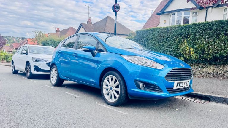 Ford, FIESTA, Hatchback, 2015, Manual, 998 (cc), 5 doors