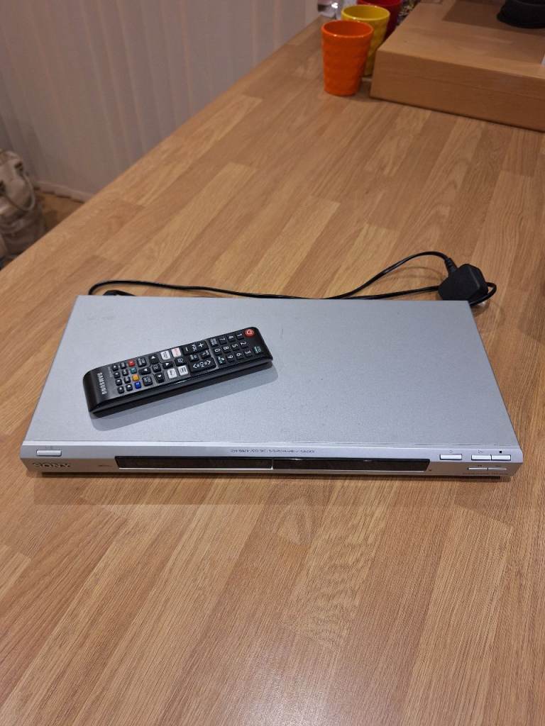 Sony DVP-NS36 DVD Player - Slimline
