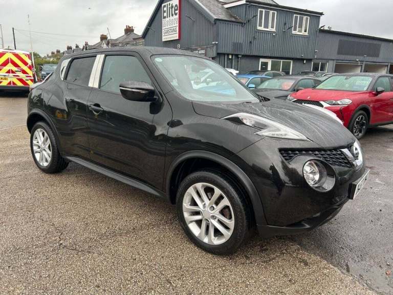 2017 Nissan Juke 1.2 DiG-T N-Connecta 5dr HATCHBACK PETROL Manual