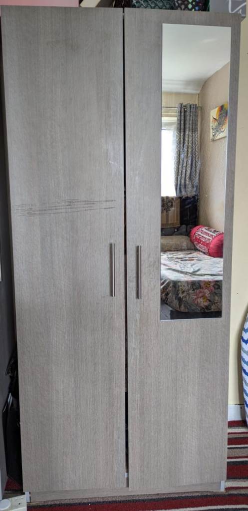 Mirror wardrobe 