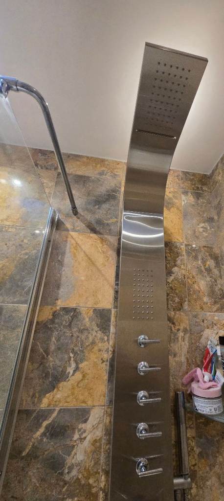 MILANO Niagara Thermostatic Shower Tower Panel with Rainfall Shower Head Body Jets