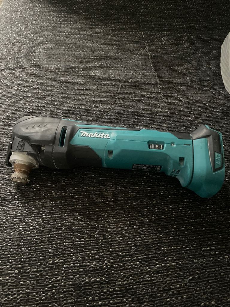 Makita Cordless Multi-Tool – Good Condition