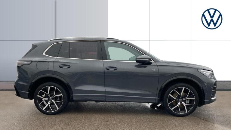 2024 Volkswagen Tiguan 1.5 TSI eHybrid R-Line 5dr DSG Estate Estate Hybrid Automatic