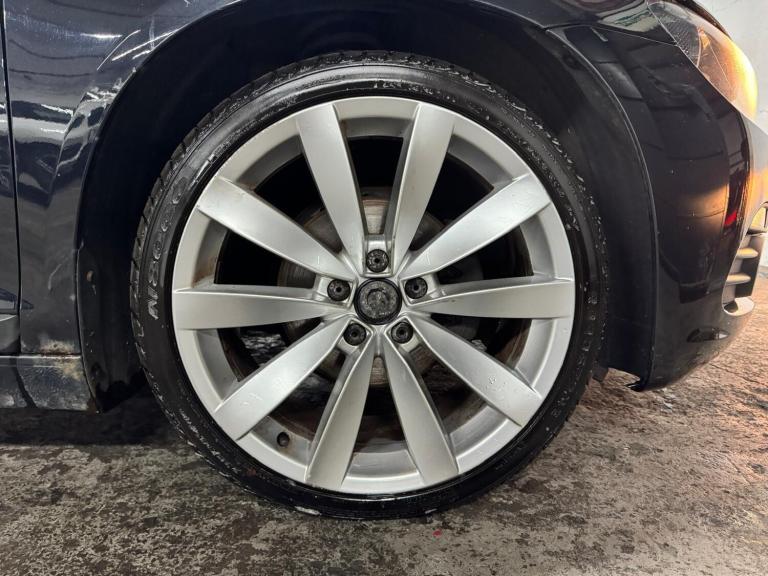 2012 Volkswagen Scirocco 2.0 TDi BlueMotion Tech GT 3dr [Nav/Leather] COUPE DIESEL Manual