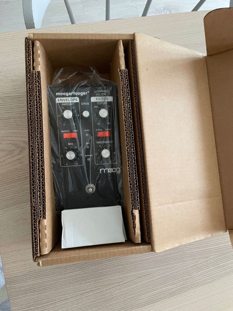 Moog Moogerfooger MF-101 Ring Modulator
