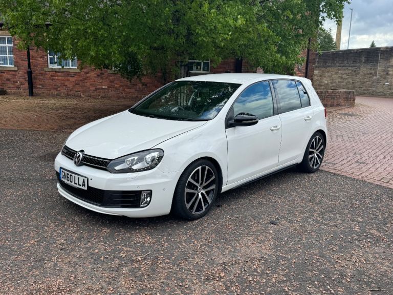 Volkswagen, GOLF, Hatchback, 2010, Semi-Auto, 1968 (cc), 5 doors