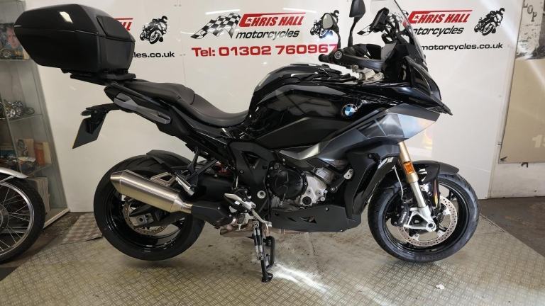 2023 BMW S1000 XR TE.