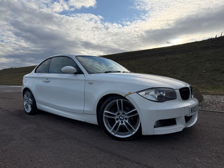 BMW, 1 SERIES, Coupe, 2009, Manual, 1995 (cc), 2 doors