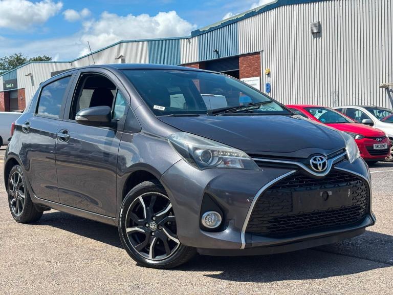 2016 Toyota Yaris 1.33 Dual VVT-i Design Euro 6 5dr HATCHBACK Petrol Manual