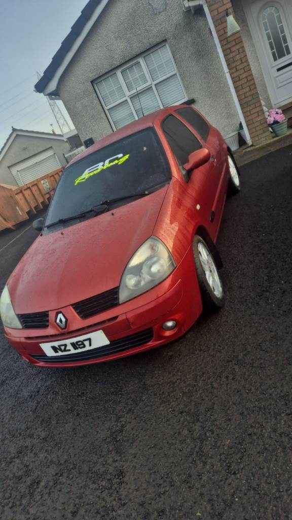 Cheap first time car ready to go motd clio fiesta corsa cheap