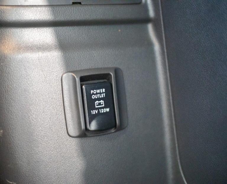 2017 Mitsubishi Outlander 2.0h 12kWh 4h SUV 5dr Petrol Plug-in Hybrid CVT 4WD Euro 6 (s/s) (200 p...