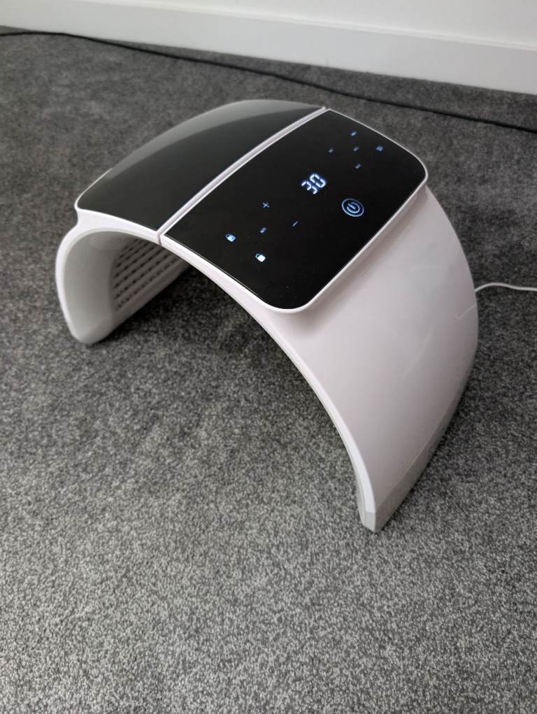 Bestquool LED Light Therapy 