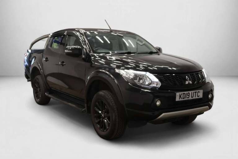 2019 Mitsubishi L200 2.4 L200 Challenger DI-D Auto 4WD Pickup Diesel Automatic