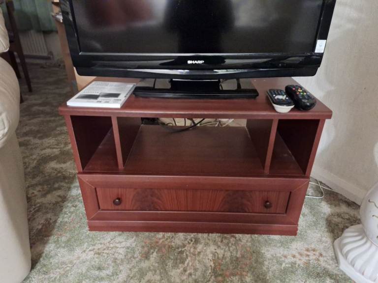 TV cabinet