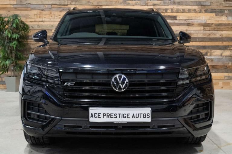 2021 Volkswagen Touareg 3.0 Touareg V6 Black Edition TDI Auto 4WD 5dr SUV Diesel Automatic