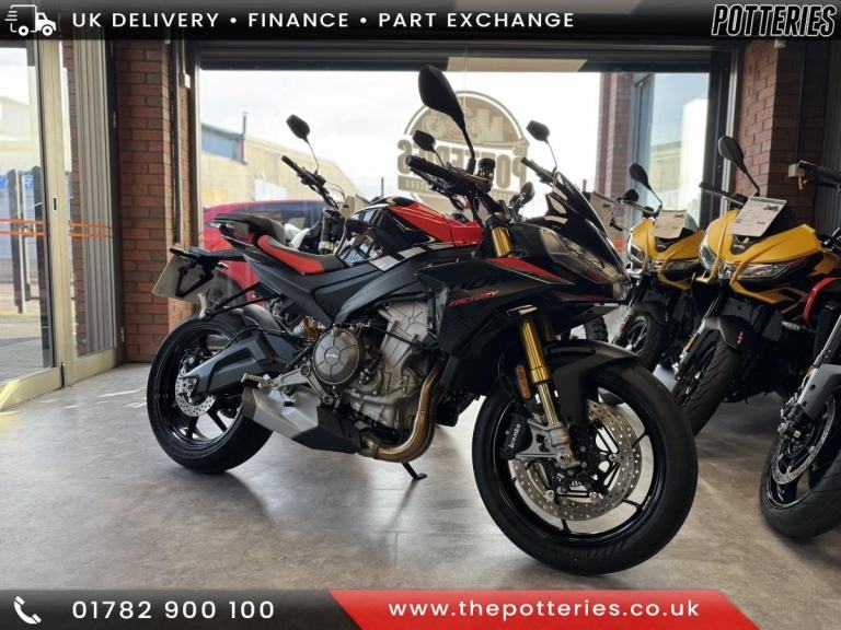 2025 Aprilia Tuono 660 Factory