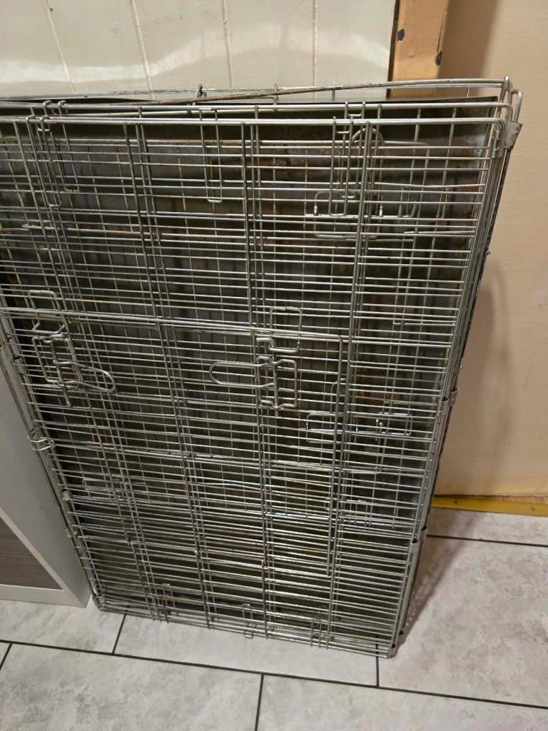 Large dog cage 