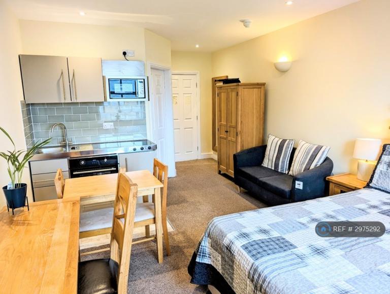 1 bedroom in Eastcliffe Road, Par, PL24 (#2975292)