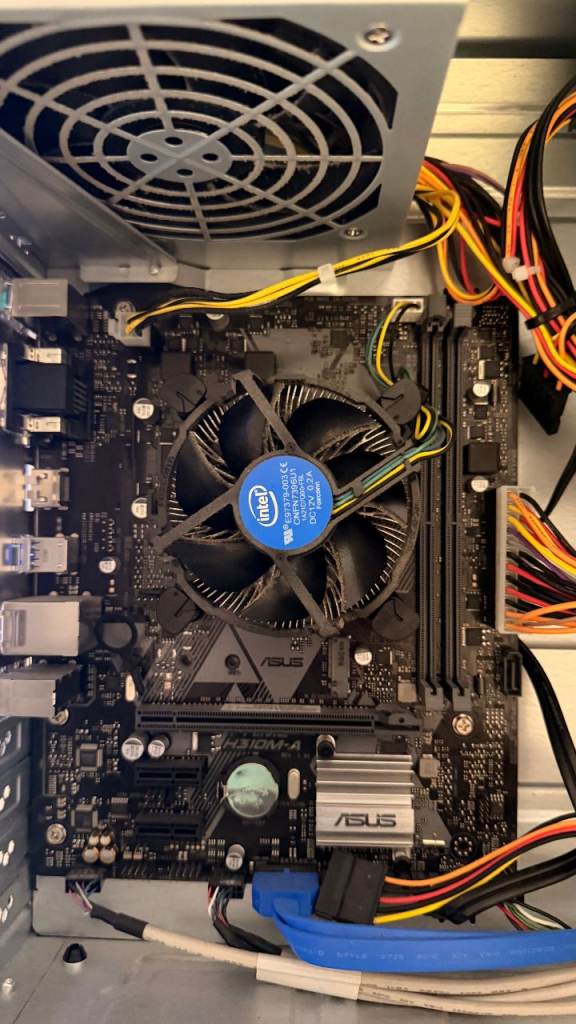 Intel Core i5-8400 2.8GHz – 6-Core LGA1151 CPU
