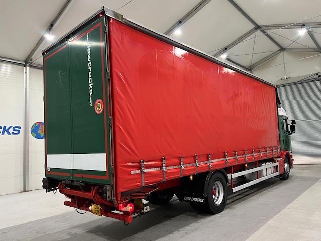 Scania G320 4x2 Sleeper Cab Curtainsider