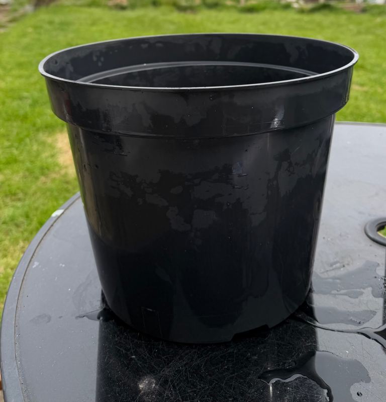Garden plant pots