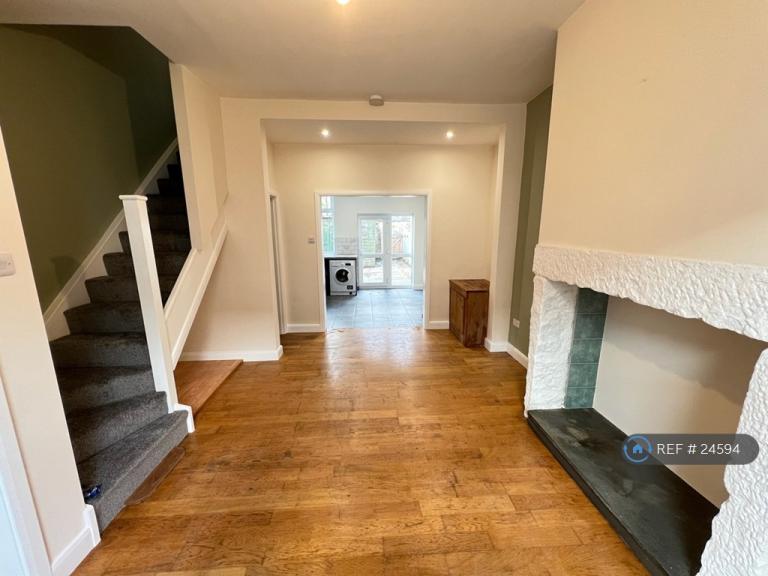 2 bedroom house in Victoria St, Preston, PR3 (2 bed) (#24594)