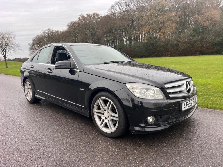 image for 2009 Mercedes-Benz C Class C220 CDI BlueEFFICIENCY Sport 4dr Auto SALOON Diesel Automatic
