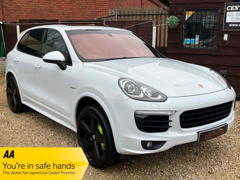 2016 Porsche Cayenne S Platinum Edition E-Hybrid 5dr Tiptronic S ESTATE PETROL/ELECTRIC Automatic