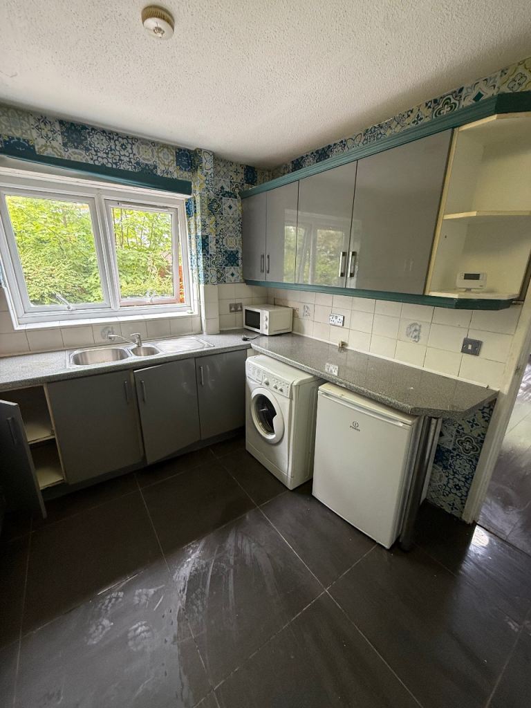 One bed flat Birmingham city centre