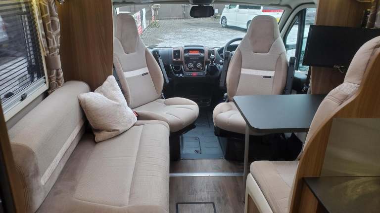 SWIFT BESSACARR 584 MOTORHOME french bed 4 berth 4 belts- 1 f owner