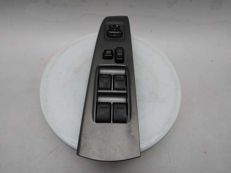 Toyota Prius Electric Window Switch 2004-2009 5 Door Hatchback 8482047012