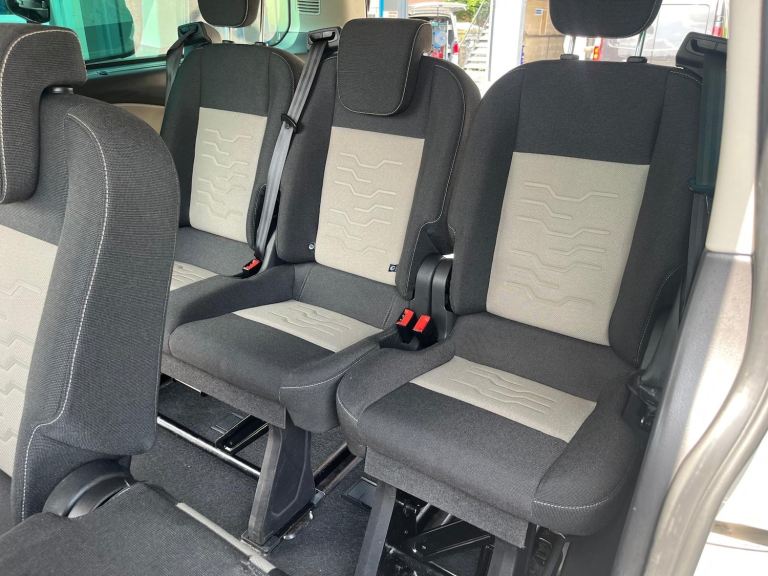 Ford Tourneo Custom 2.2 TDCi 155ps 8 Seater Limited 65,000 Miles Minibus No Vat