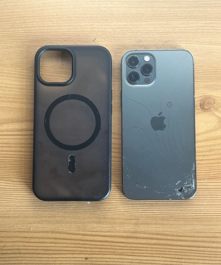 iPhone 12 Pro - 128 GB