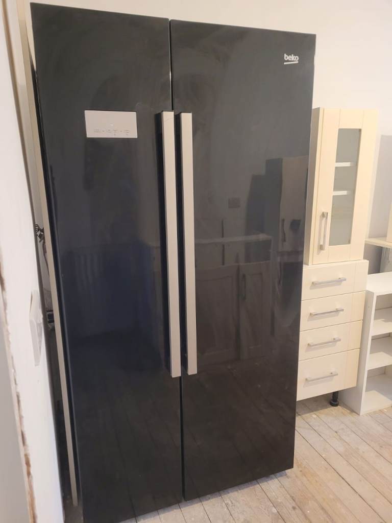 Beko American style fridge freezer 