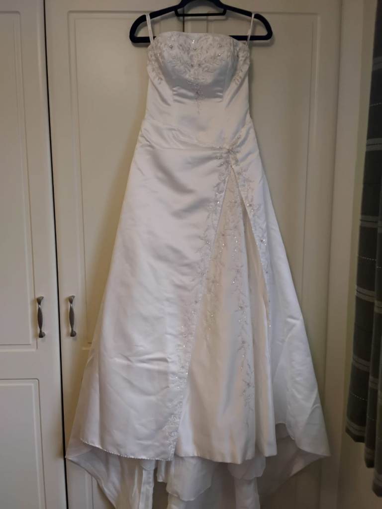 Alfred Angelo Wedding Dress