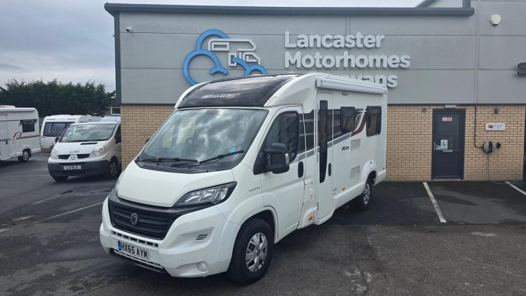Swift Rio 320