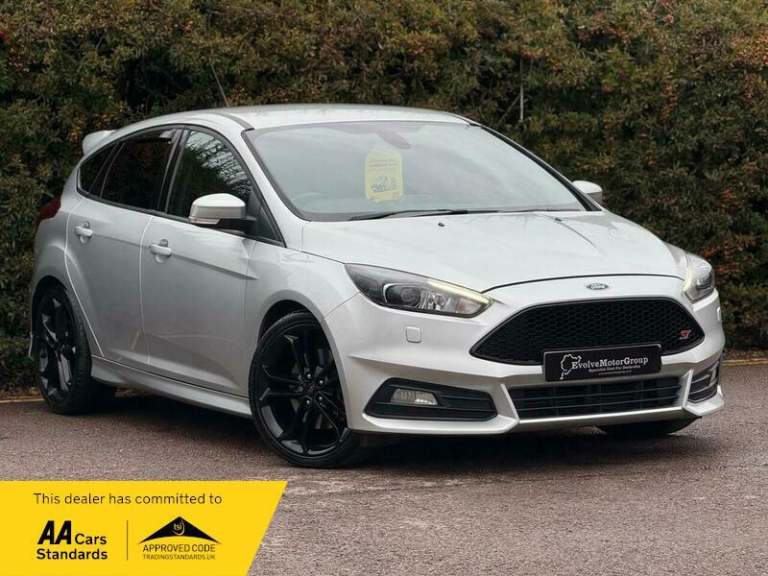 2016 Ford Focus 2.0T EcoBoost ST-3 5dr HATCHBACK PETROL Manual