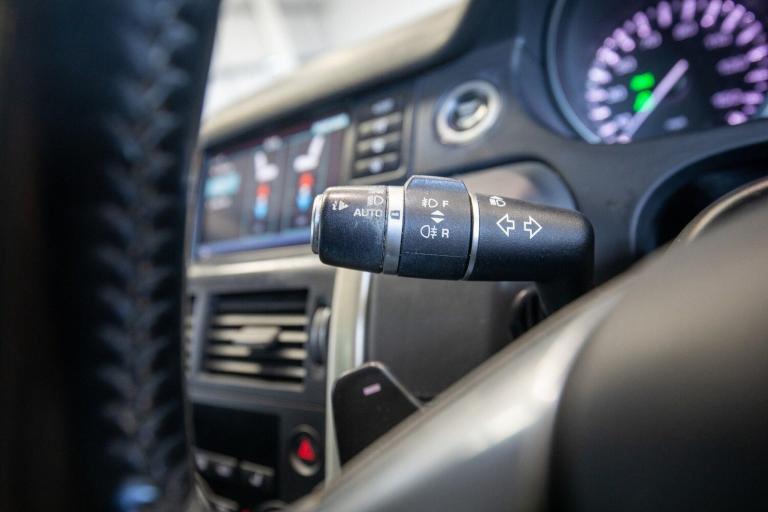 2016 Land Rover Discovery Sport 2.0 TD4 HSE Luxury SUV 5dr Diesel Auto 4WD Euro 6 (s/s) (180 ps) ...