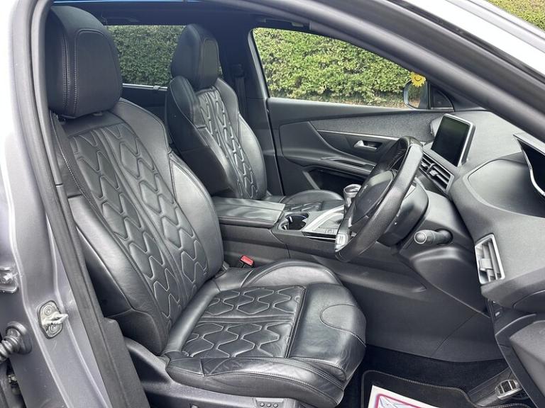 2017 Peugeot 5008 1.2 PureTech GT Line 5dr HATCHBACK PETROL Manual