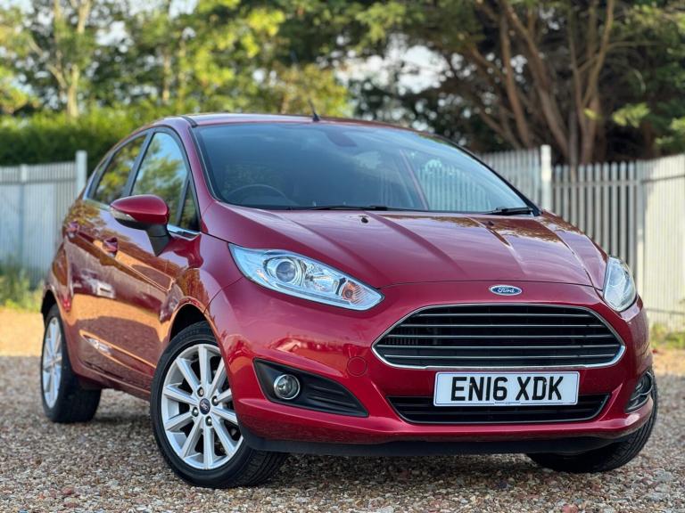 2016 Ford Fiesta 1.0T EcoBoost Titanium Euro 6 (s/s) 5dr HATCHBACK Petrol Manual