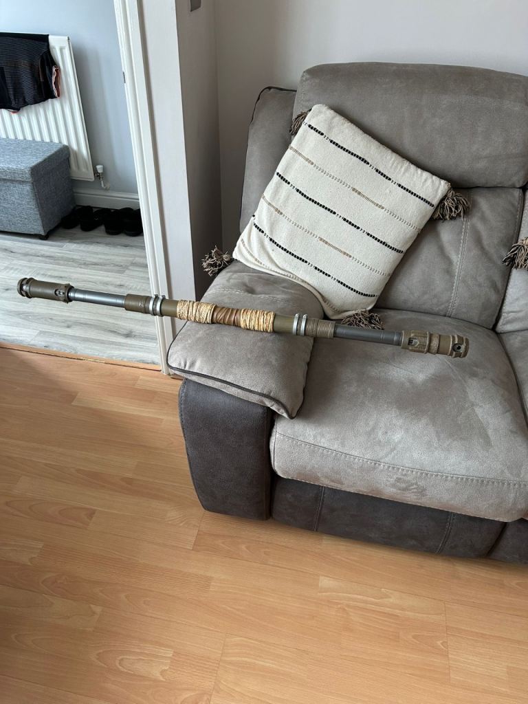 Star Wars double light sabre pole