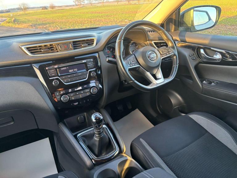2017 Nissan Qashqai 1.5 dCi Acenta 5dr HATCHBACK DIESEL Manual