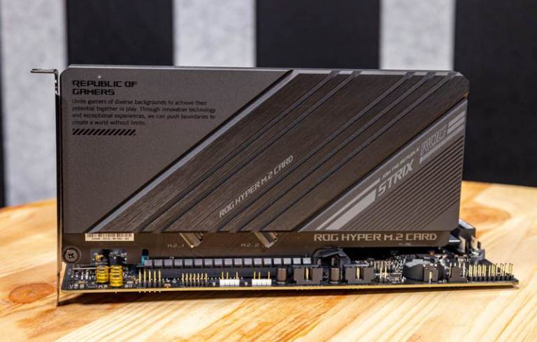 Asus ROG Hyper M.2 X16 V2 PCIe 3.0 Expansion Card – Used, Excellent Condition