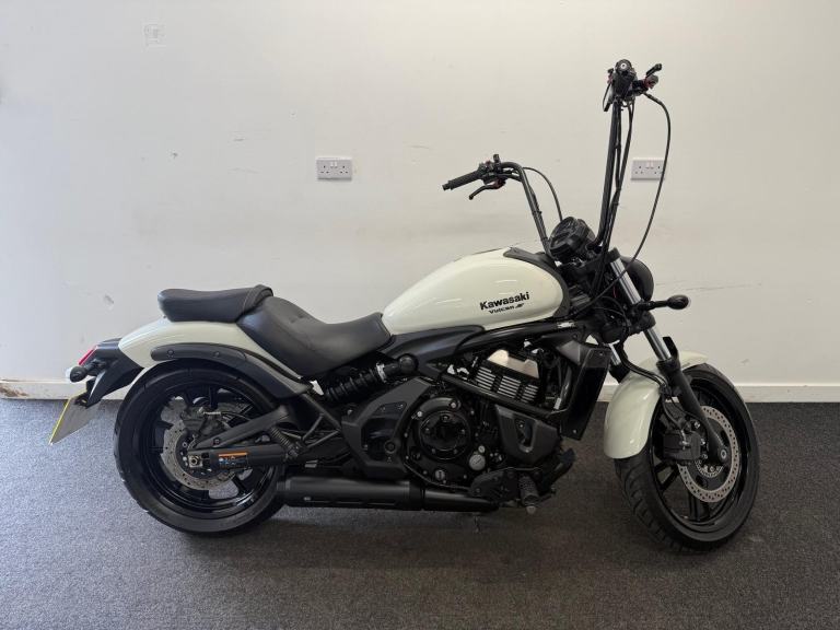 KAWASAKI VULCAN 650 S ** BAR END MIRRORS - 12 MONTHS MOT - WARRANTY **