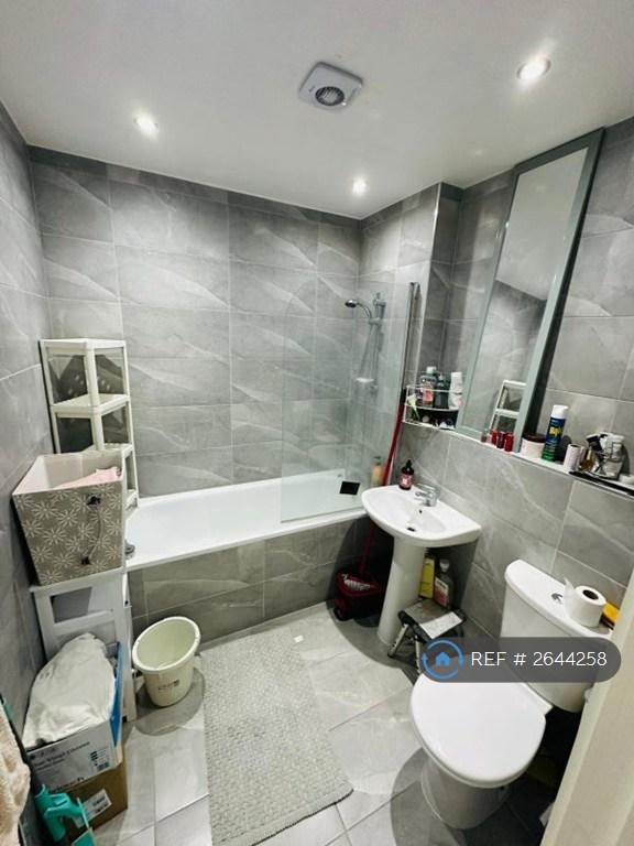 2 bedroom flat in Sudbury, Sudbury, CO10 (2 bed) (#2644258)