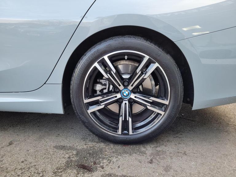 2023 BMW 3 Series 2.0 330e 12kWh M Sport Touring Auto Euro 6 (s/s) 5dr ESTATE Petrol/Electric Hyb...