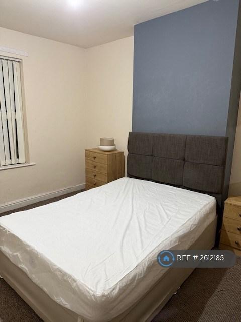 4 bedroom house in Elmfield Terrace, Huddersfield, HD5 (4 bed) (#2612185)