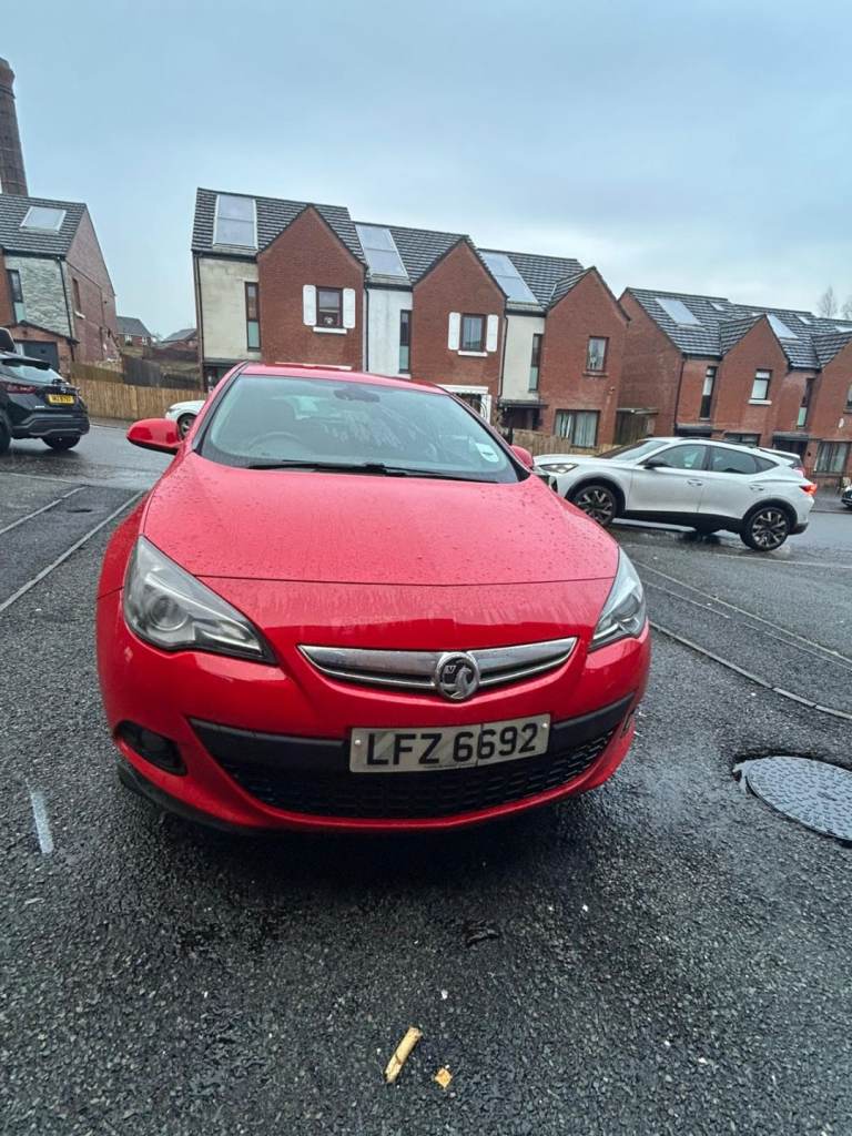 Vauxhall, ASTRA GTC, Hatchback, 2012, Manual, 1686 (cc), 3 doors